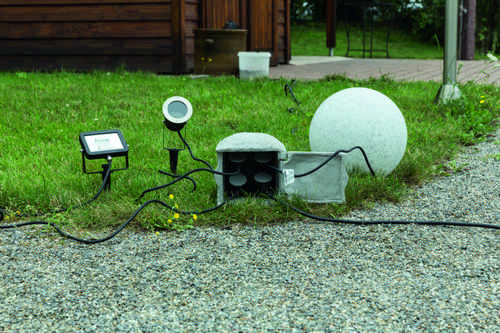 Heitronic Energieverteiler Piedra 4-fach IP44 mit Fernbedienung 5 Mtr Anschlussleitung und Stecker